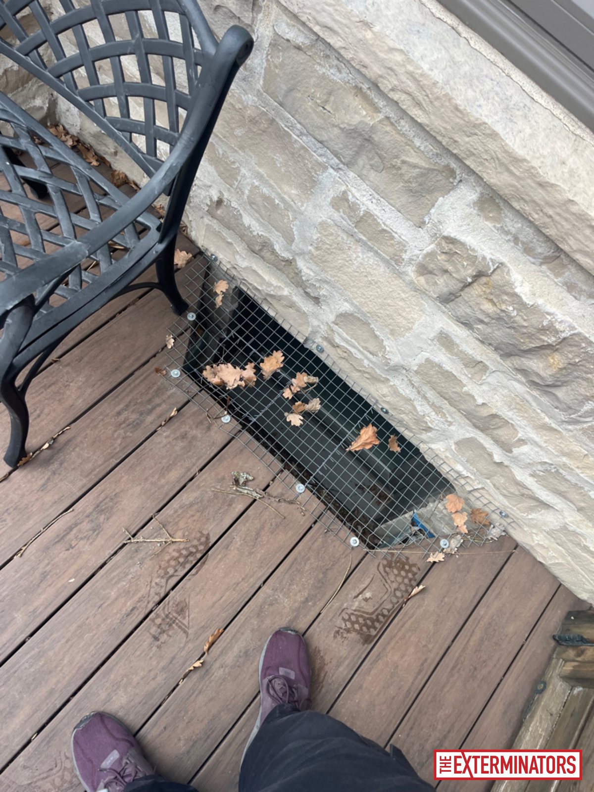 vaughan deck screening install 02 vaughan deck screening install 02