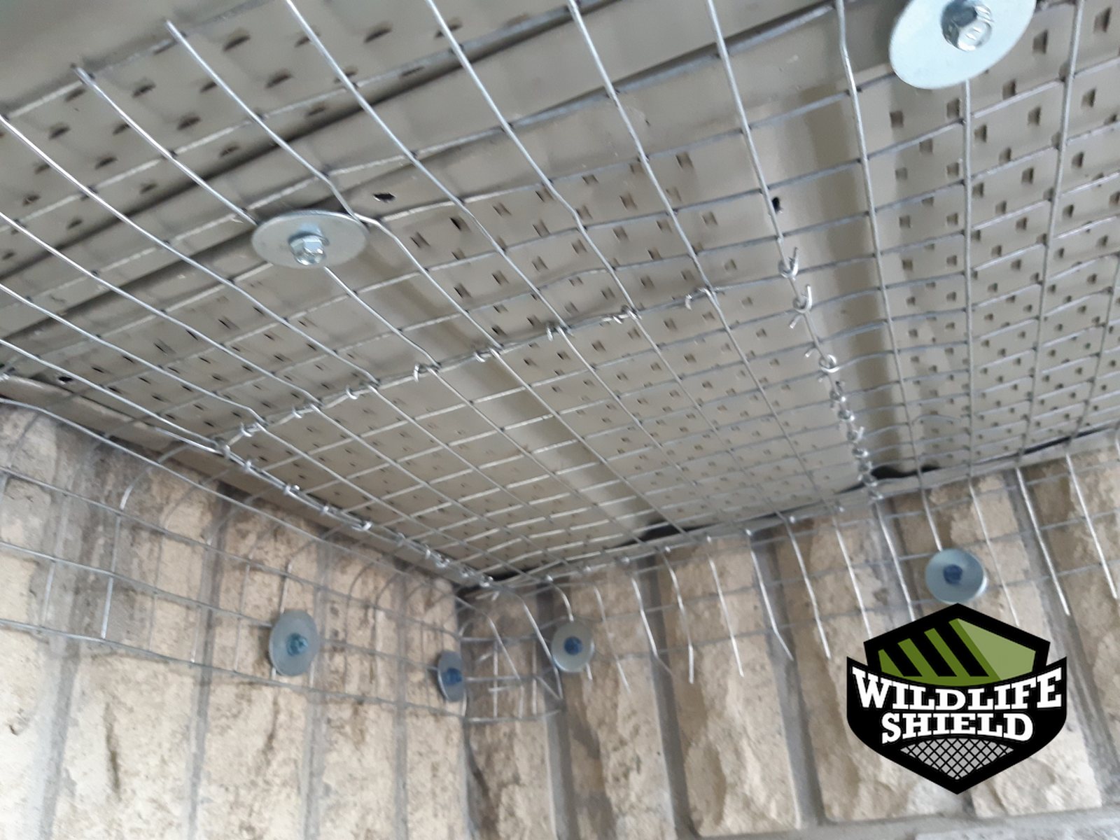 vaughan soffit screening install 01 vaughan soffit screening install 01